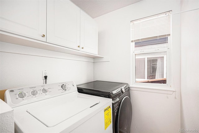 9651 Lameria Dr, Highlands Ranch, CO 80130 - laundry area with cabinet space and washer and clothes dryer