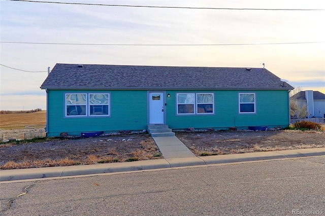 view of front of property