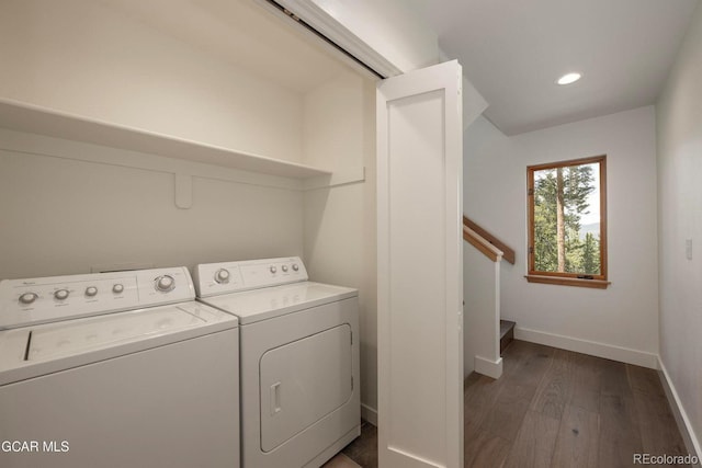 452 Gcr 835, Fraser, CO 80442 - washroom featuring washer and dryer, wood finished floors, and recessed lighting