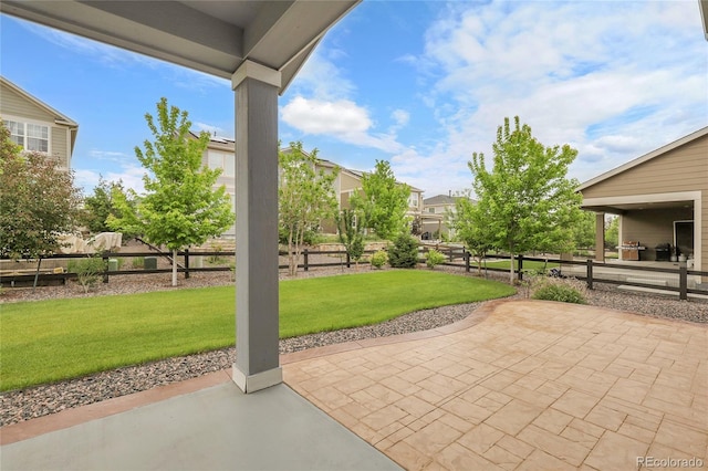 23895 E Rocky Top Pl, Aurora, CO 80016 - view of patio with a residential view