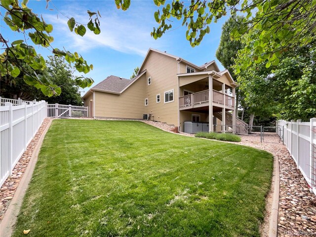 642 52nd Ave, Greeley, CO 80634 - back of property with a fenced backyard