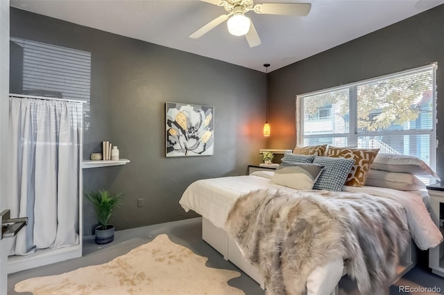 bedroom with ceiling fan