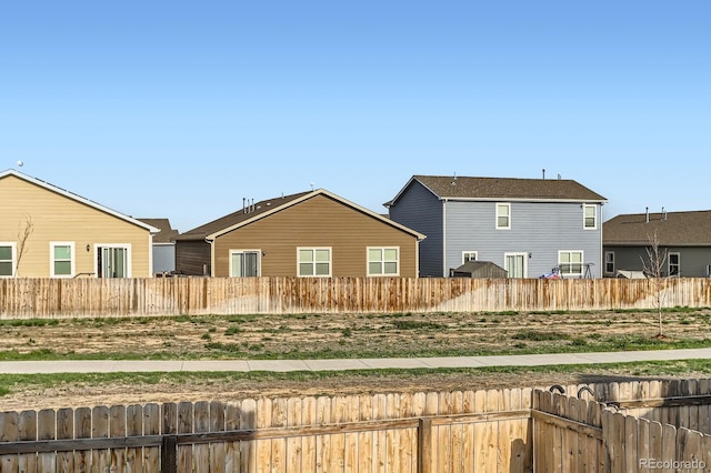 215 N Stewart St, Keenesburg, CO 80643 - back of property featuring fence