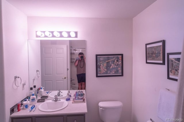 8200 E 8th Ave Unit 1203, Denver, CO 80230 - full bath with vanity and curtained shower