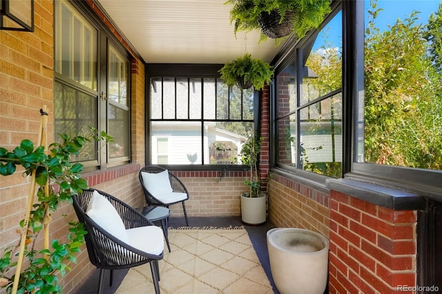 view of sunroom / solarium