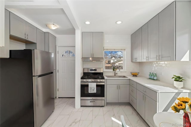 2570 Jay St, Edgewater, CO 80214 - kitchen featuring stainless steel appliances, gray cabinets, a sink, and recessed lighting