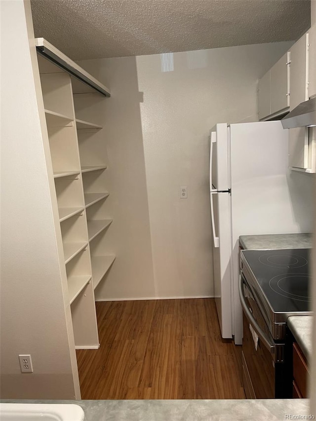 2880 S Locust St Unit 300N, Denver, CO 80222 - photo 9