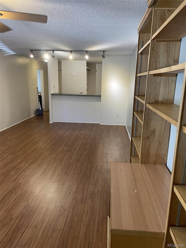 2880 S Locust St Unit 300N, Denver, CO 80222 - photo 13