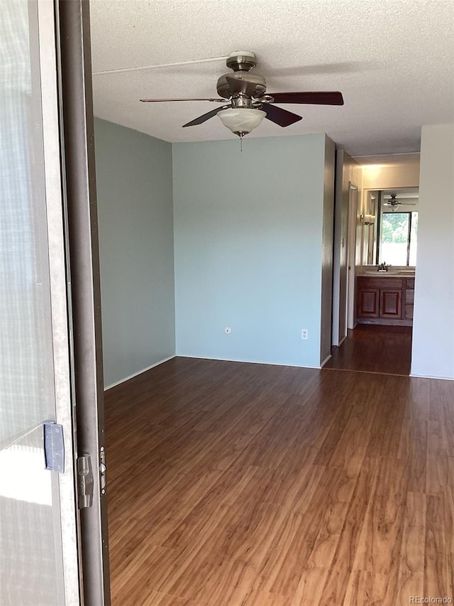 2880 S Locust St Unit 300N, Denver, CO 80222 - photo 17