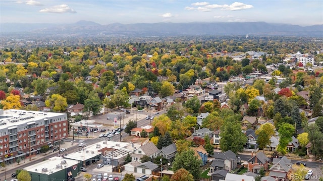 bird's eye view with a mountain view