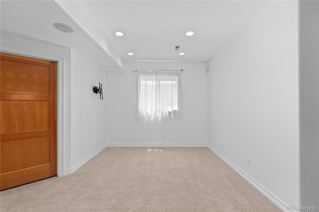 1172 S Steele St, Denver, CO 80210 - unfurnished room with carpet and recessed lighting