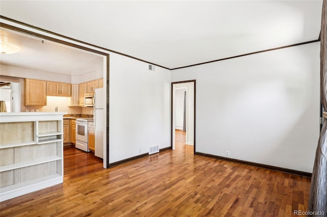 unfurnished room with dark wood-type flooring