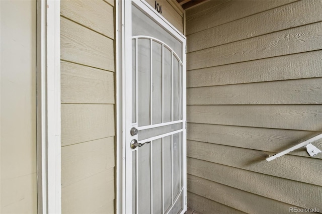 view of property entrance