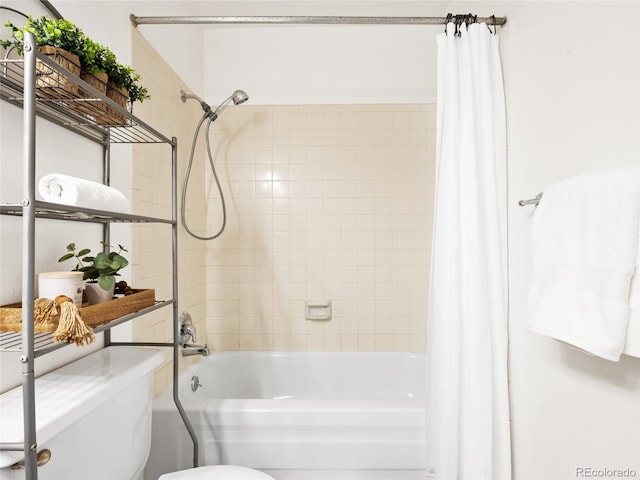 full bath featuring shower / bathtub combination with curtain and toilet
