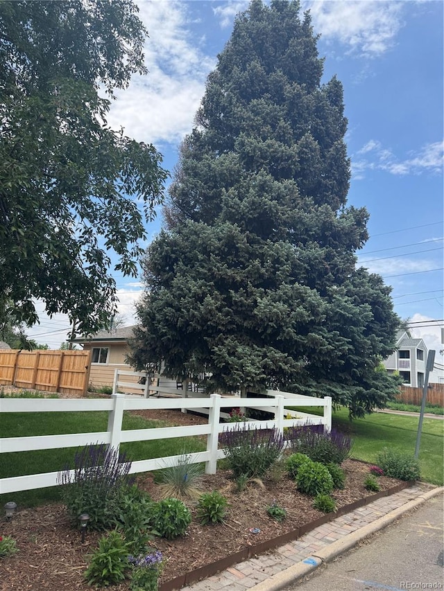 1357 Valentia St, Denver, CO 80220