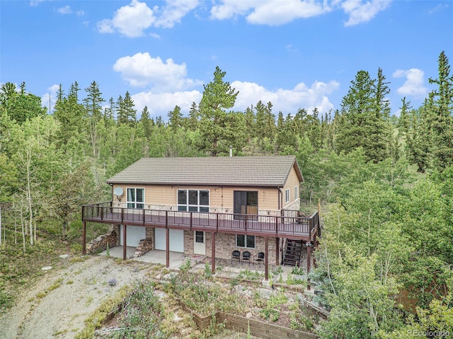 view of front of home featuring a deck