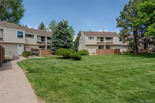 4262 E Maplewood Way, Centennial, CO 80121 - view of yard
