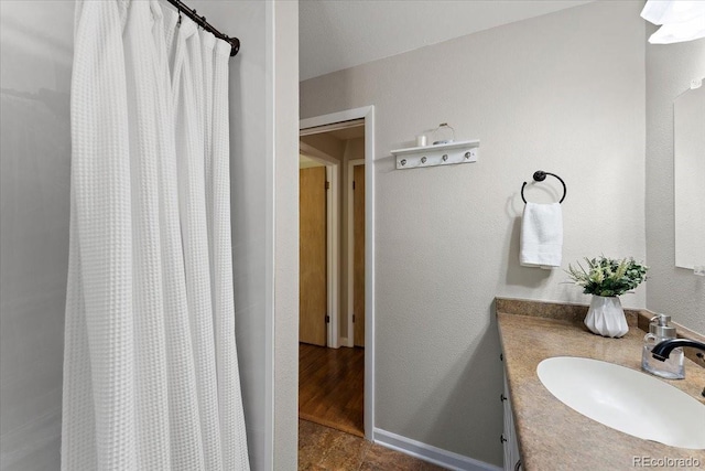 2615 Centre Ln, Colorado Springs, CO 80909 - full bath featuring vanity and a shower with shower curtain