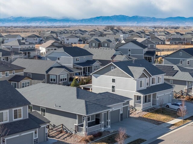 bird's eye view featuring a mountain view