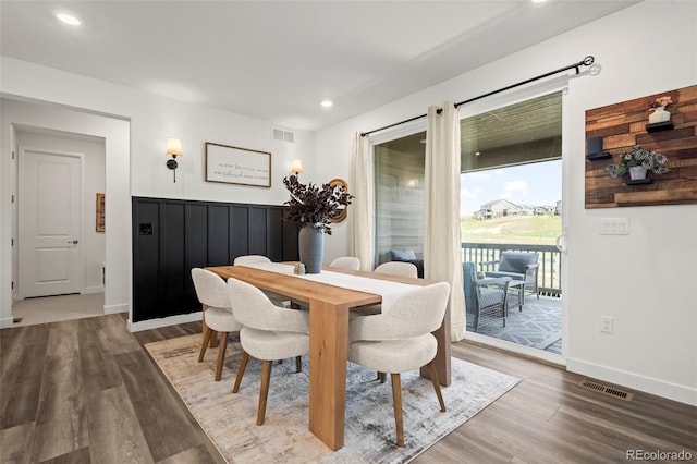 17121 Desert Wine Ln, Parker, CO 80134 - dining room with wood finished floors, recessed lighting, and baseboards