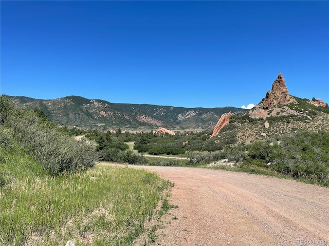 5814 Country Club Dr, Larkspur, CO 80118