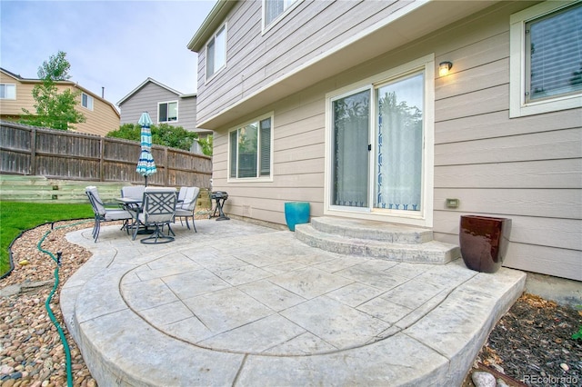 5532 S Valdai Way, Aurora, CO 80015 - view of patio featuring entry steps and outdoor dining area