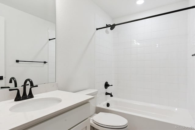 8346 Cokedale Cir, Littleton, CO 80125 - full bathroom with vanity, tub / shower combination, and recessed lighting