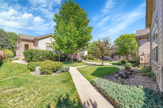 14333 E Napa Pl Unit 5D, Aurora, CO 80014 - view of green lawn