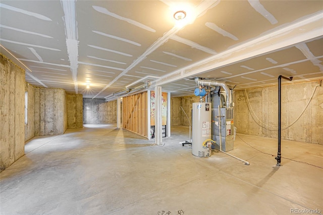 14333 E Napa Pl Unit 5D, Aurora, CO 80014 - unfinished below grade area featuring gas water heater and heating unit