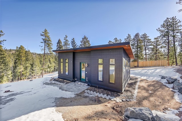 148 Ridge Ln, Bailey, CO 80421 - view of front of house featuring an outbuilding
