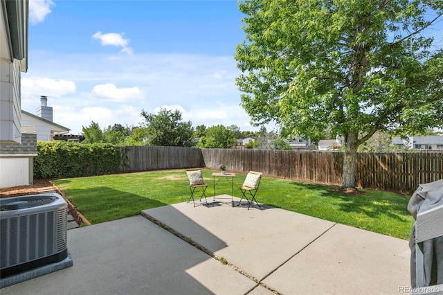 1153 S Biscay St, Aurora, CO 80017 - view of patio / terrace with cooling unit
