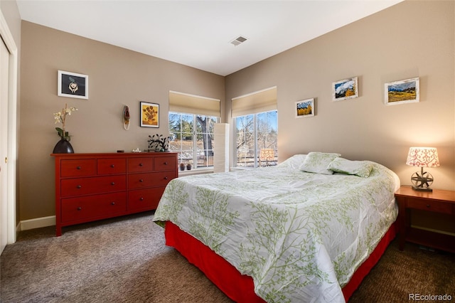 bedroom featuring carpet flooring