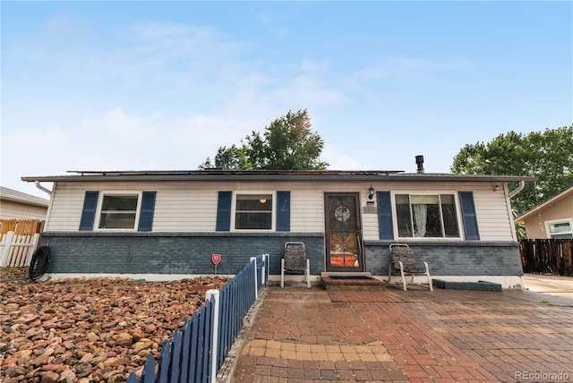5563 Blackhawk Way, Denver, CO 80239 - photo 1