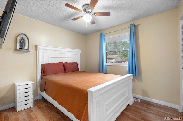 5563 Blackhawk Way, Denver, CO 80239 - photo 15
