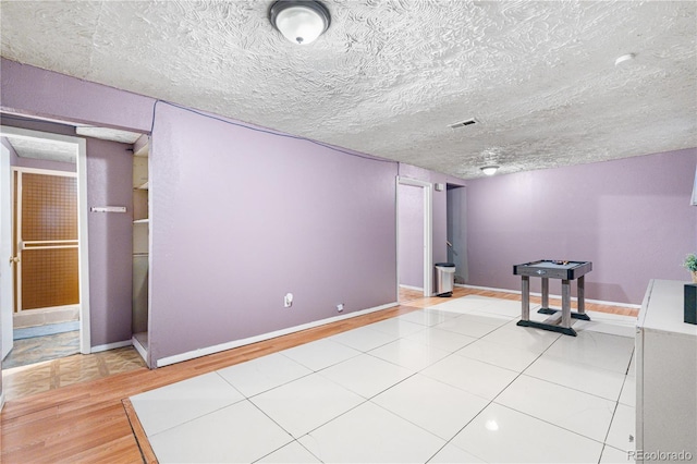 5563 Blackhawk Way, Denver, CO 80239 - photo 22