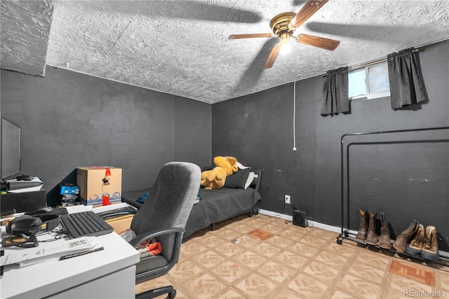 5563 Blackhawk Way, Denver, CO 80239 - photo 24