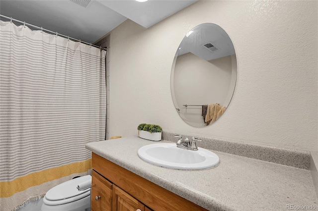 12585 S Beaver Creek Way, Parker, CO 80134 - full bathroom featuring vanity and curtained shower
