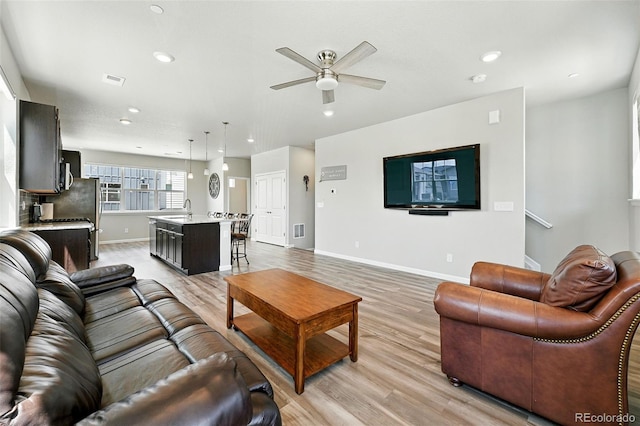 6988 Ipswich Ct, Castle Pines, CO 80108 - photo 8