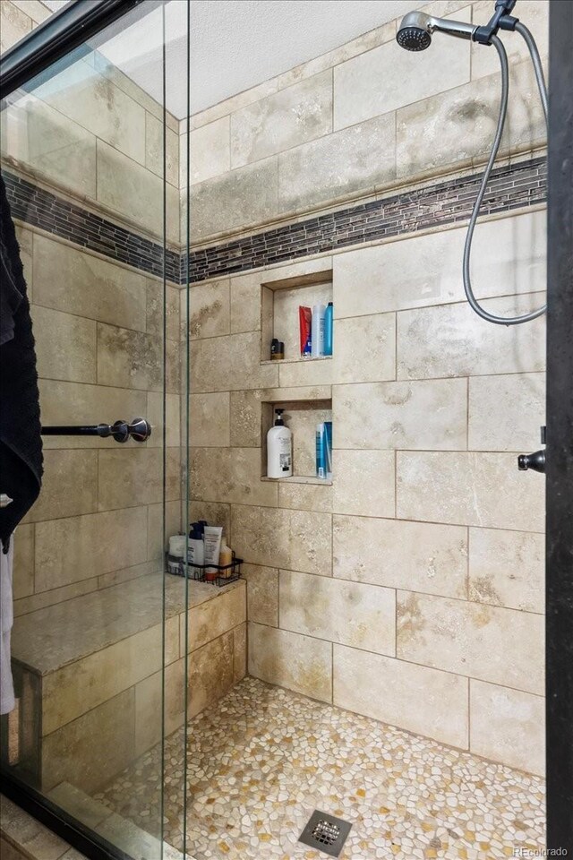15800 E 121st Ave Unit 4K, Brighton, CO 80603 - bathroom with a stall shower