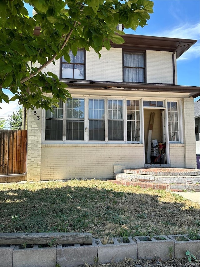 view of front of house