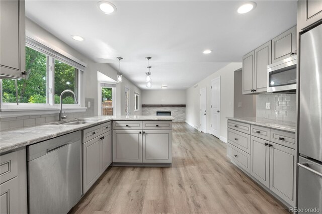 10724 E Maplewood Pl, Englewood, CO 80111 - photo 3