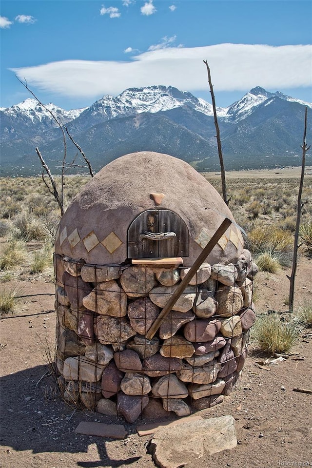 property view of mountains