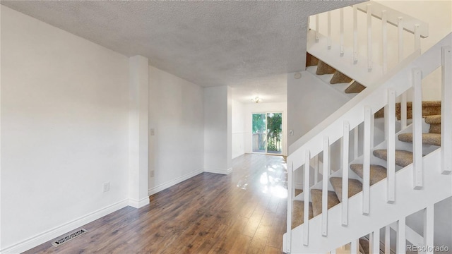 7682 S Steele St, Centennial, CO 80122 - photo 8