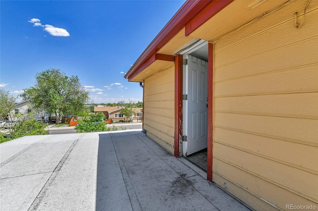 6671 Grove St, Denver, CO 80221 - view of side of home