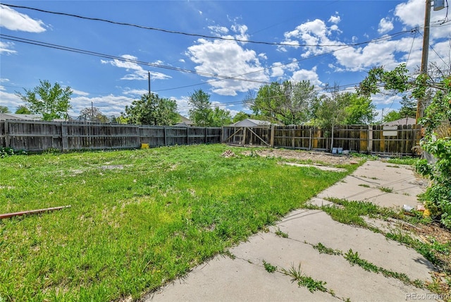 6671 Grove St, Denver, CO 80221 - view of yard with a patio area
