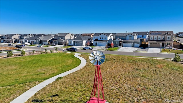view of yard featuring a residential view