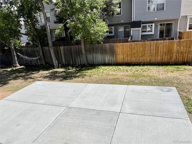 4178 E 94th Pl, Thornton, CO 80229 - view of yard with a patio area