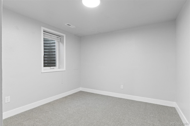4672 S Lewiston Way, Aurora, CO 80015 - carpeted empty room with baseboards