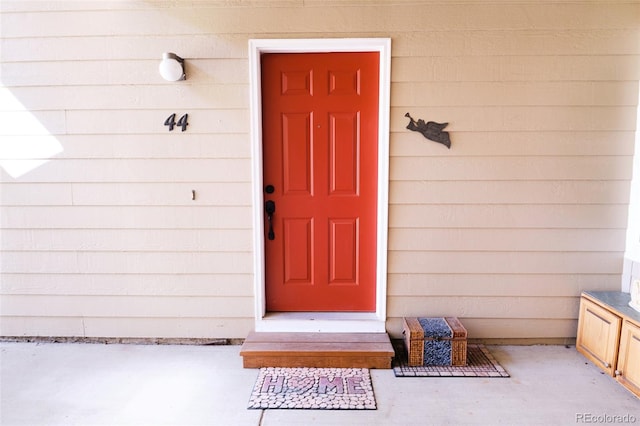 view of entrance to property