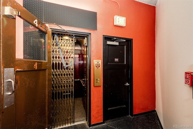 1863 Wazee St Unit 4B, Denver, CO 80202 - elevator featuring baseboards